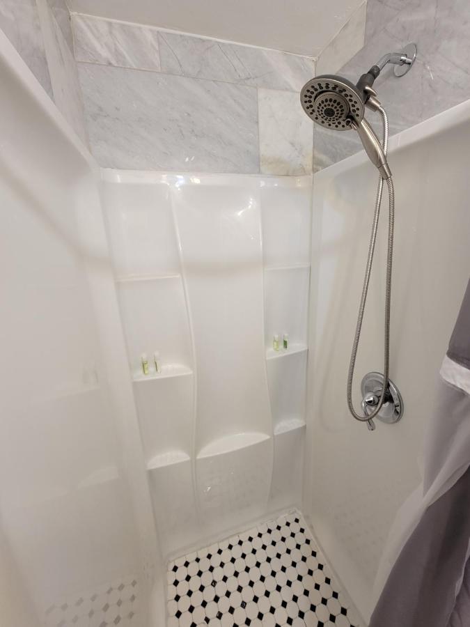 Comfy And Chic Boston Apartment! Free Parking Eksteriør billede