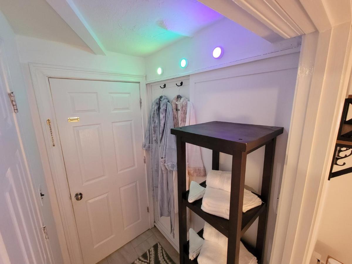 Comfy And Chic Boston Apartment! Free Parking Eksteriør billede